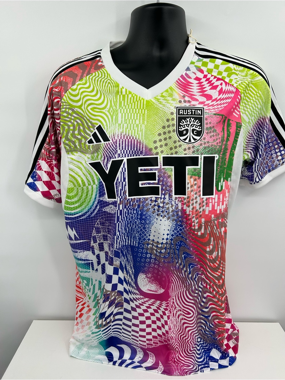 NWT Adidas Austin FC Men’s Soccer Jersey with YETI Chest Logo